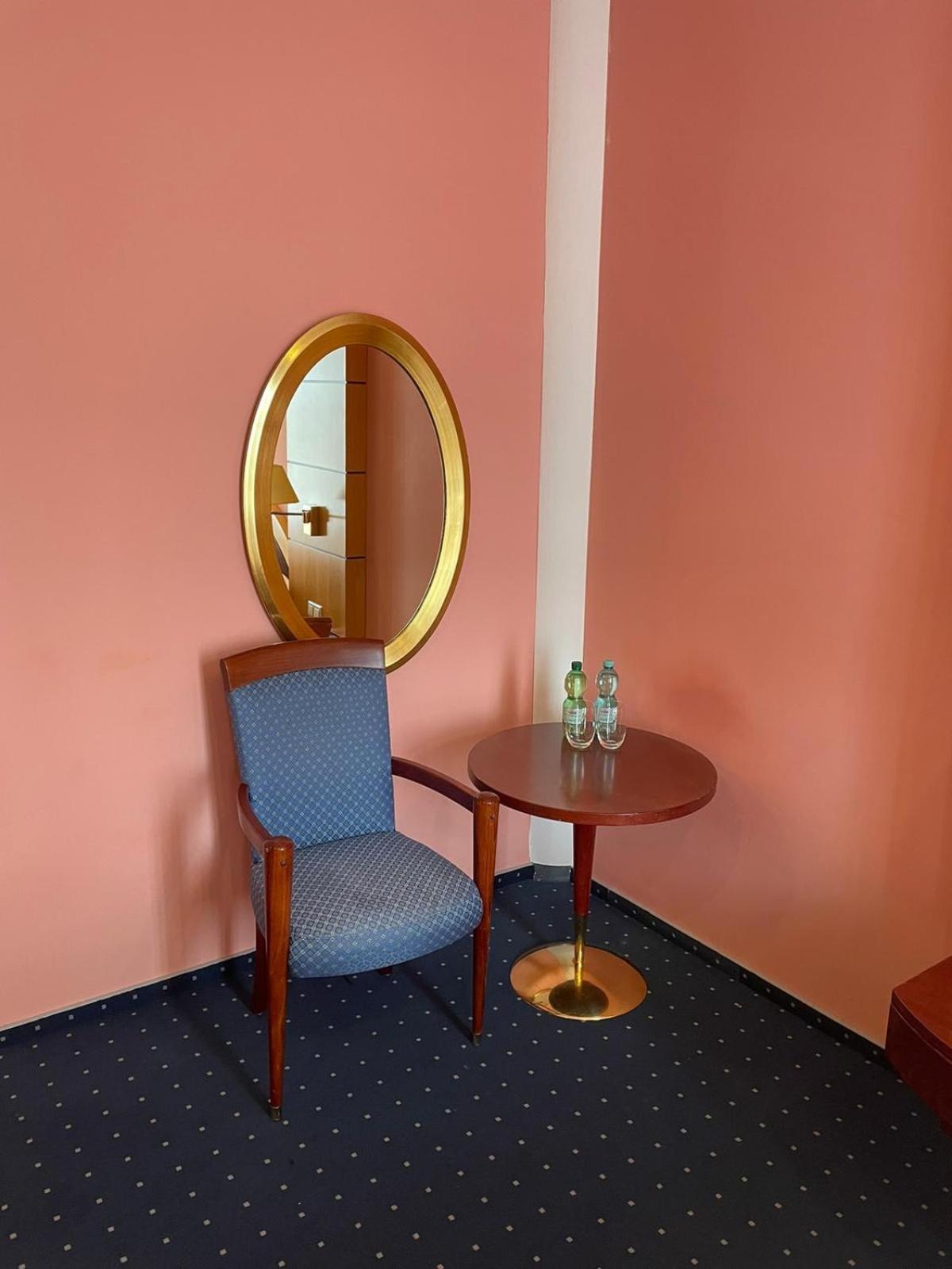 Eventhaus Aparthotel Panzweiler Εξωτερικό φωτογραφία