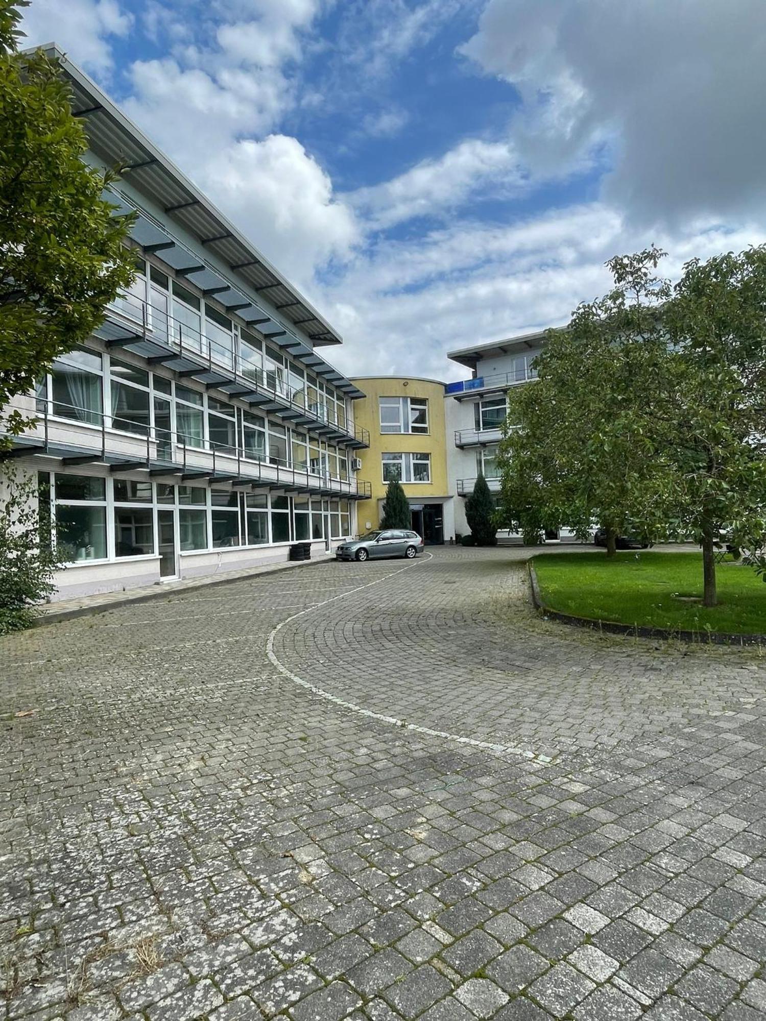 Eventhaus Aparthotel Panzweiler Εξωτερικό φωτογραφία