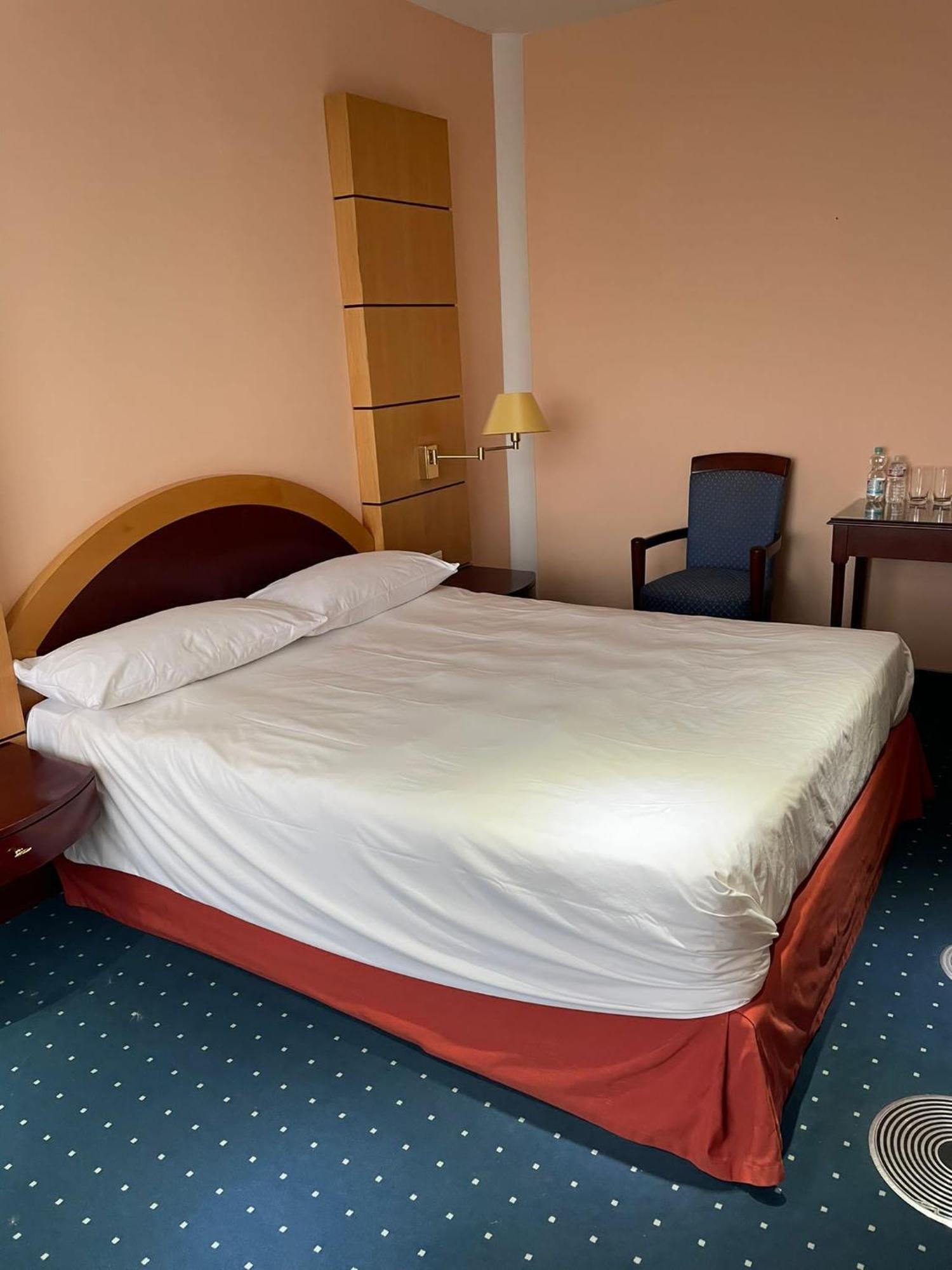 Eventhaus Aparthotel Panzweiler Εξωτερικό φωτογραφία
