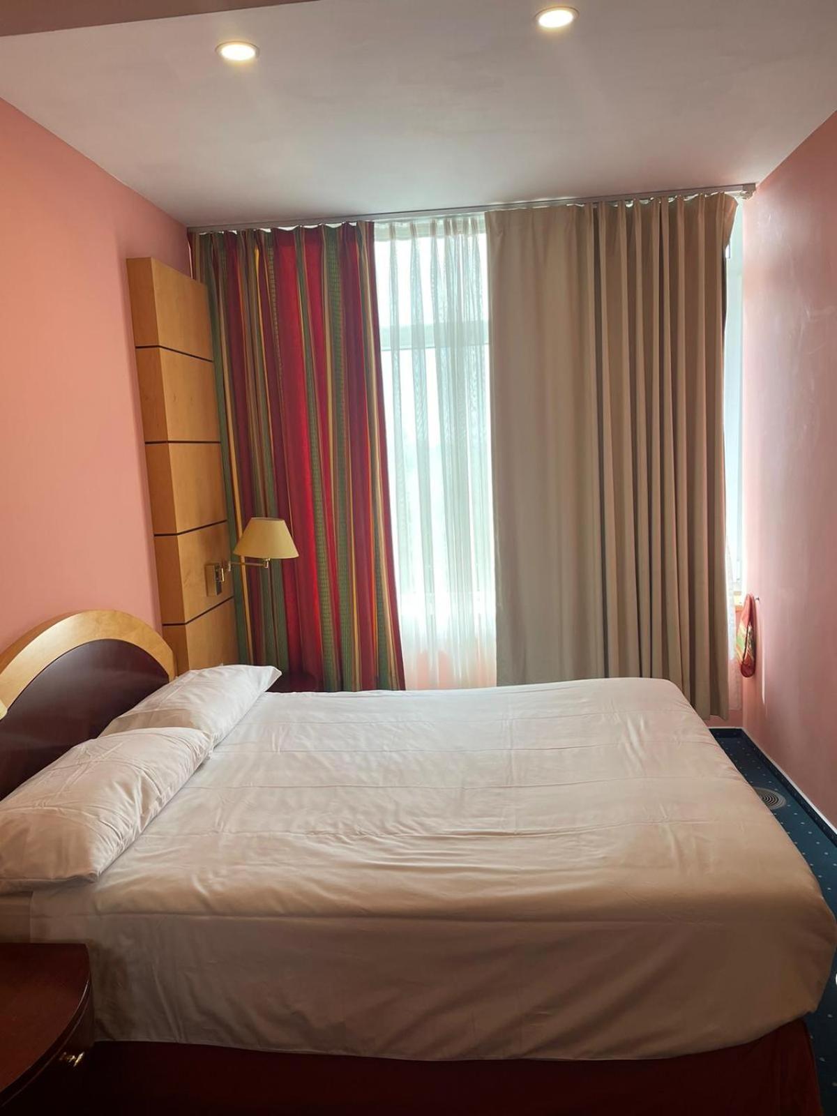 Eventhaus Aparthotel Panzweiler Δωμάτιο φωτογραφία